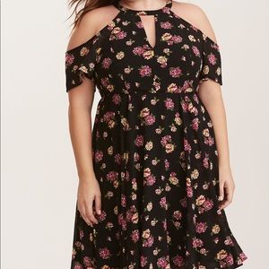 Black floral cold shoulder dress by Torrid